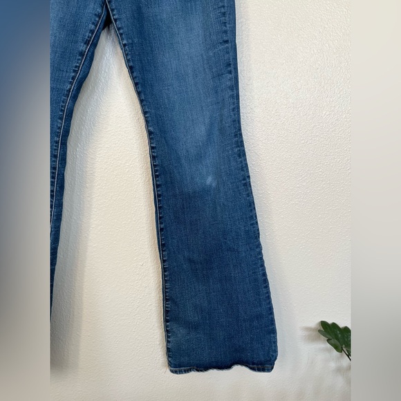 Veronica Beard Beverly Skinny Flare Jeans - Picture 2 of 8